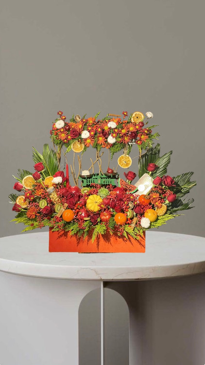 باکس گل یلدایی 2 طبقه با دیزاین میوه وگل طبیعی-مناسب شب یلدا از گلفروشی فلورسا