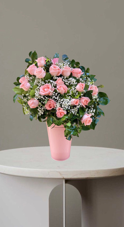 باکس گل ۲۰ شاخه رز صورتی با ژیپسوفیلا در گلدان صورتی بلند مناسب هدیه