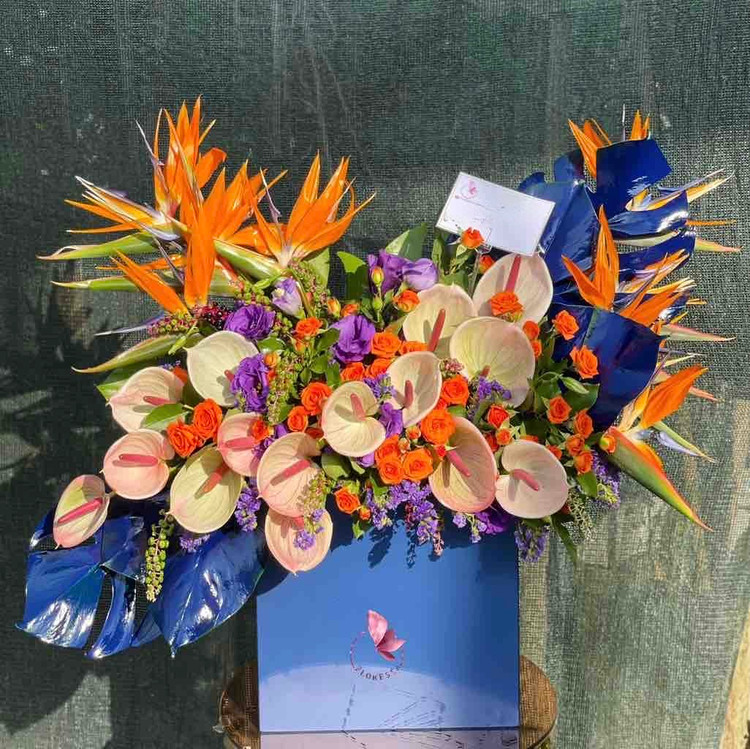 سفارش آنلاین باکس گل خاص